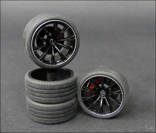 1:18 Audi RS6+ ABT ASIA EDITION Rim Size